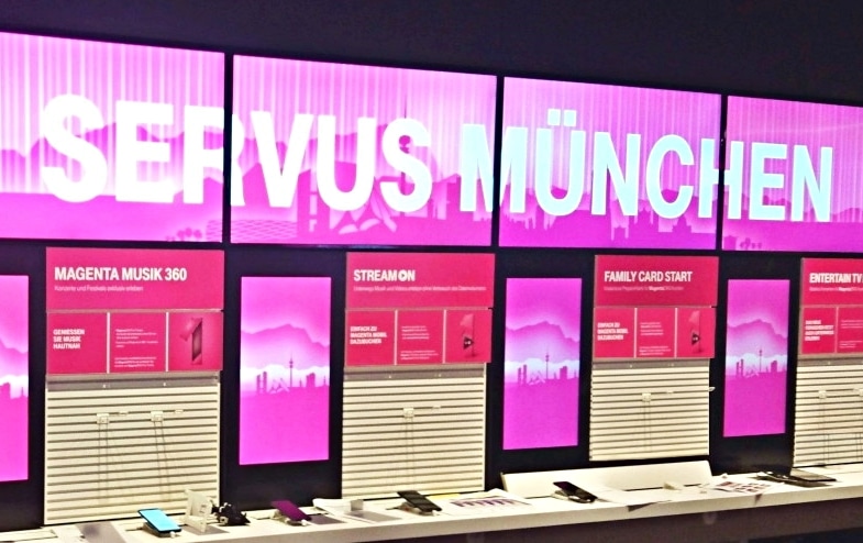 Digital Signage Installation im Deutsche Telekom AG Flagship Store München